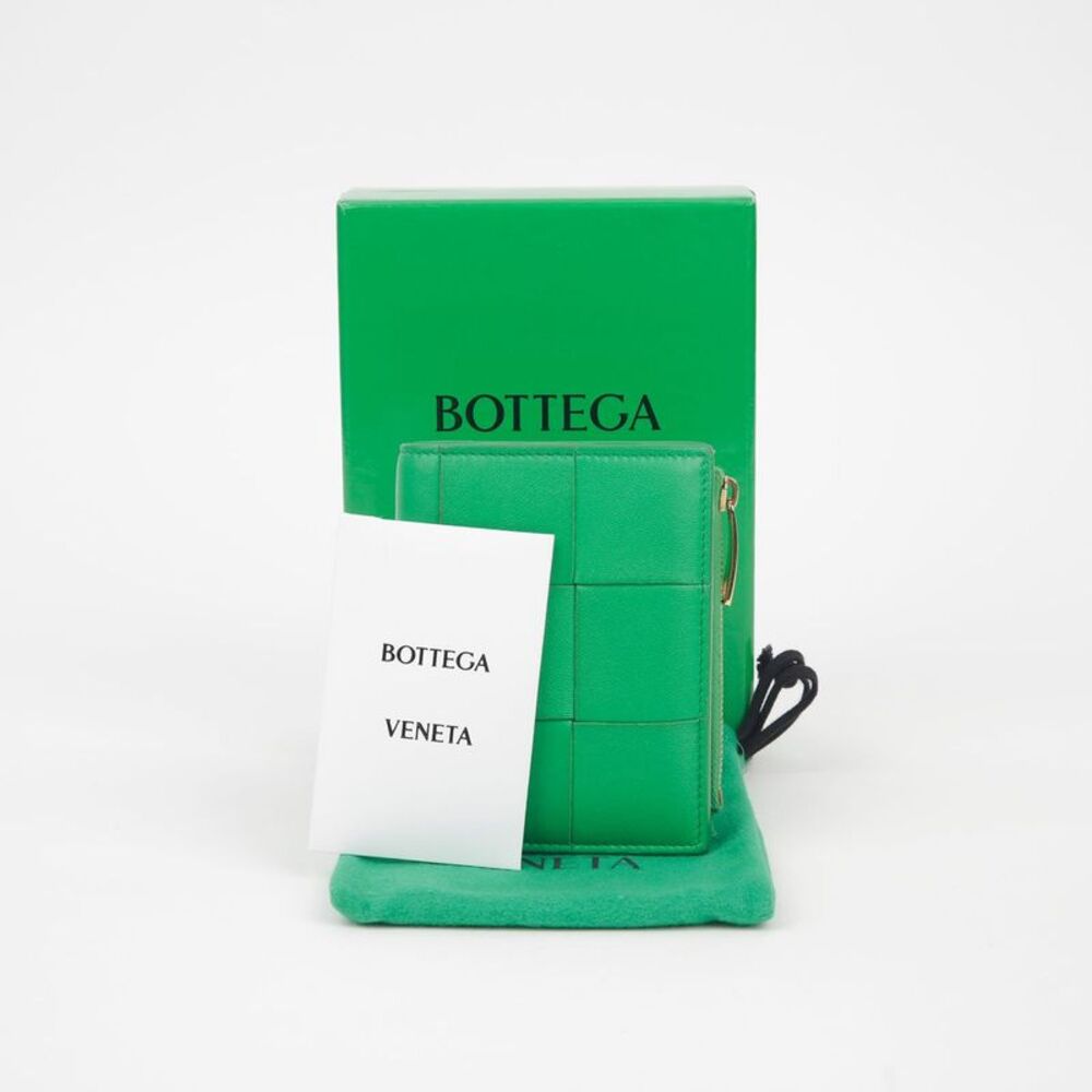 Folder Small Zipper Wallet - image 1